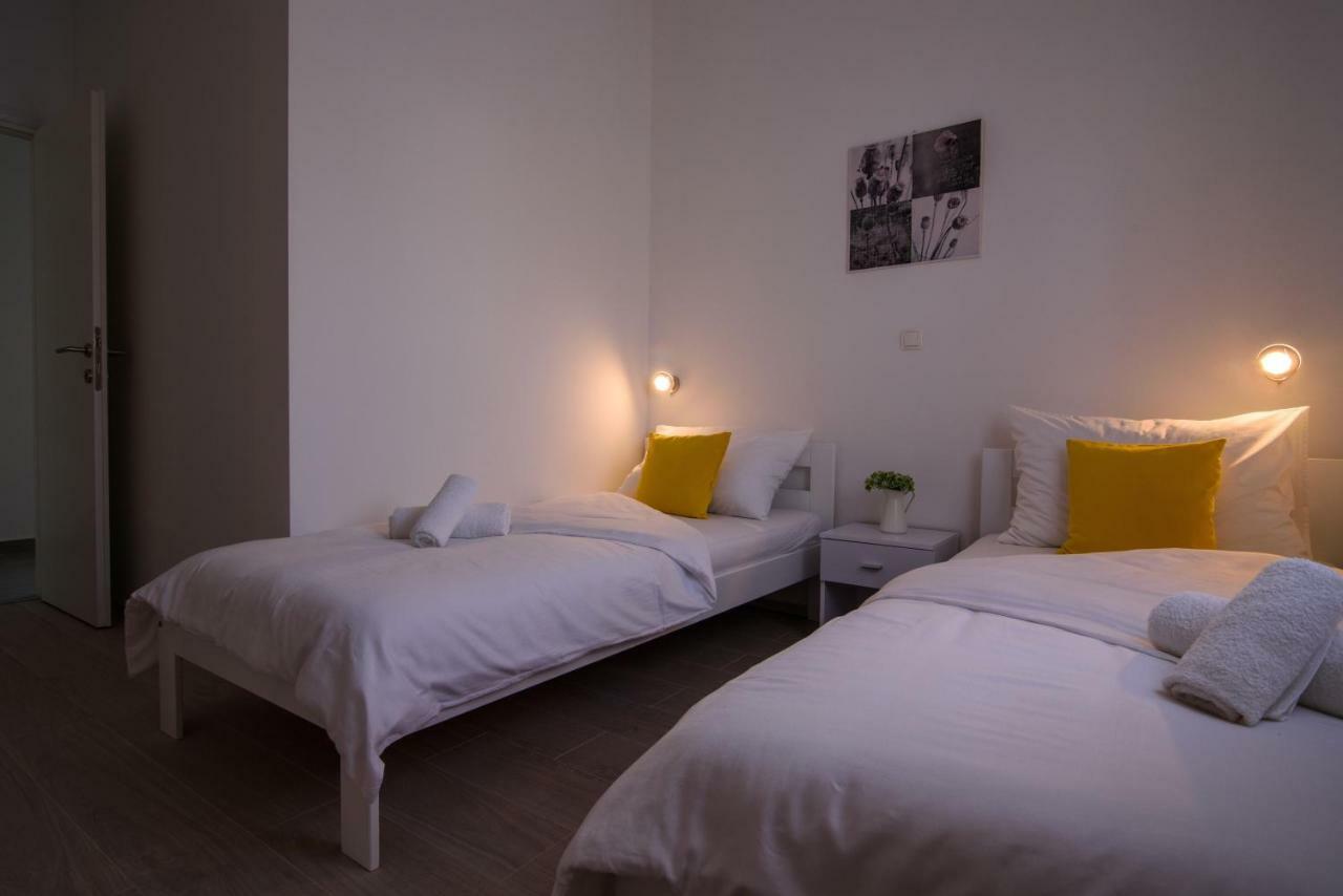 Apartmani Ville Vengo Трогир Экстерьер фото